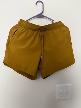 Calia XS Mustard Yellow Athletic Running Shorts Zip Pocket Activewear Athleisure